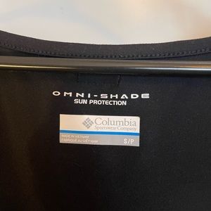 Columbia sun shade mid length dress, size small.